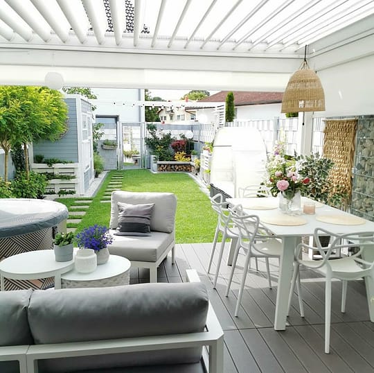 Bioclimatic Pergola